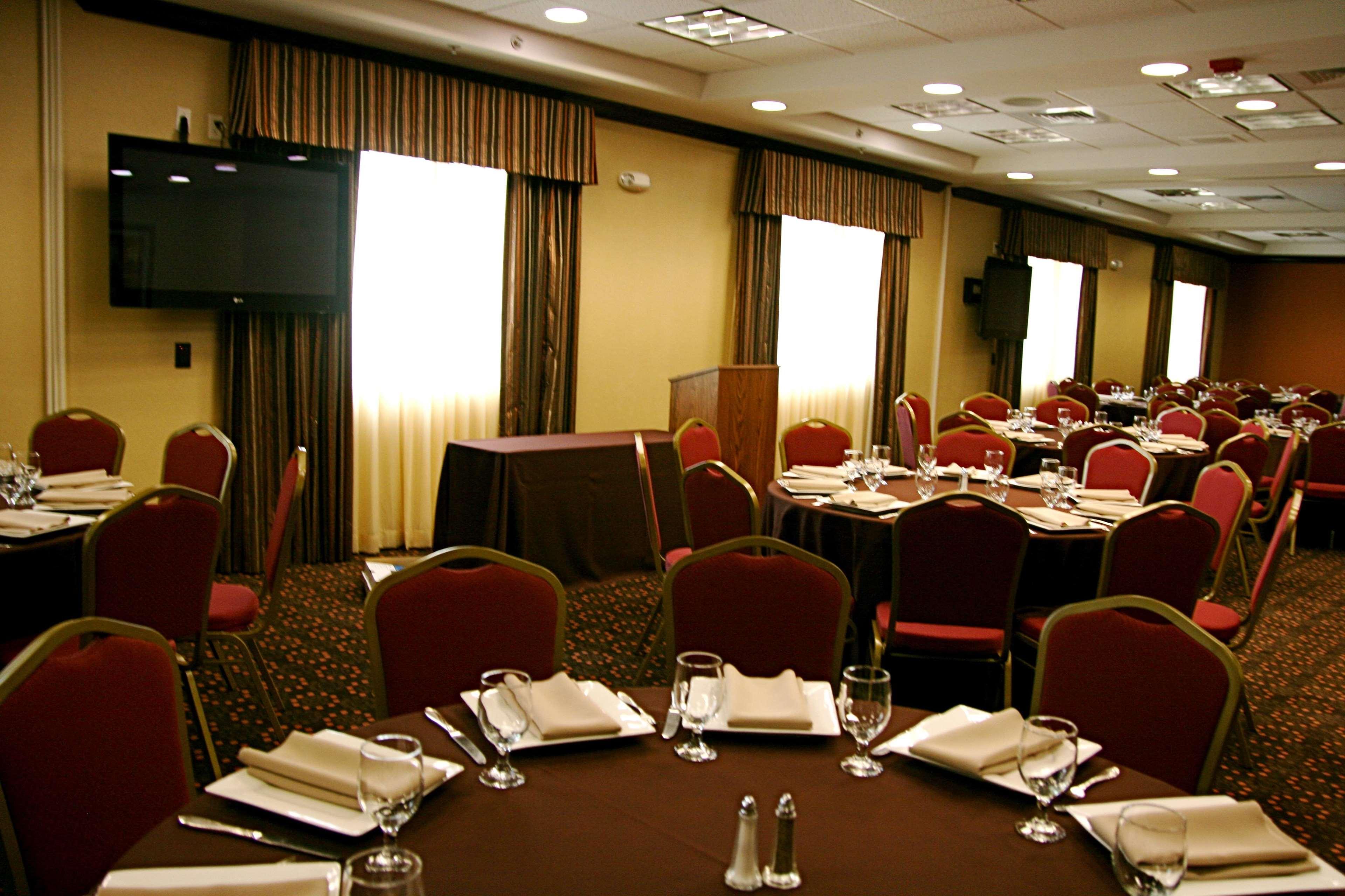 Hampton Inn & Suites Folsom Restaurant bilde