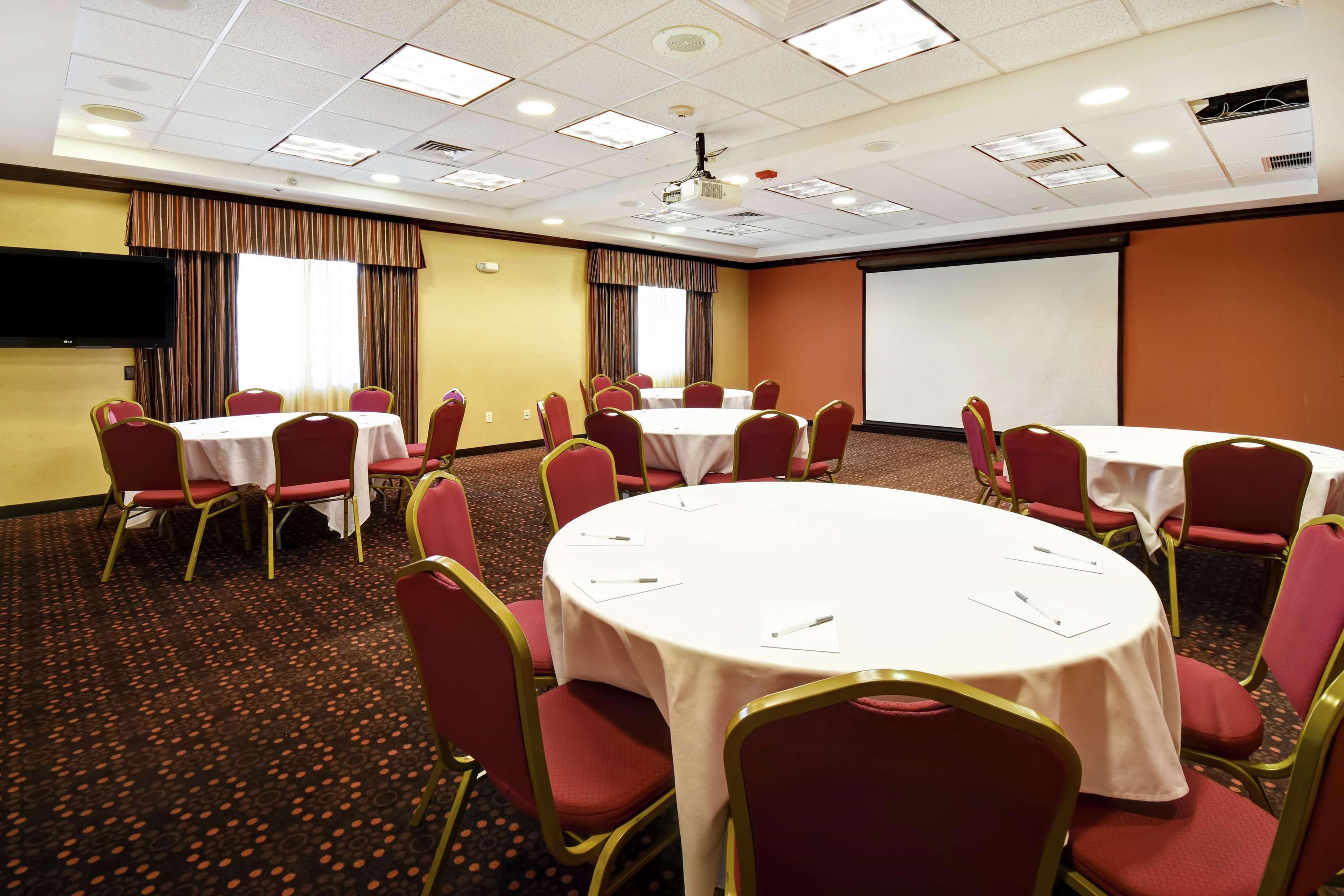 Hampton Inn & Suites Folsom Eksteriør bilde